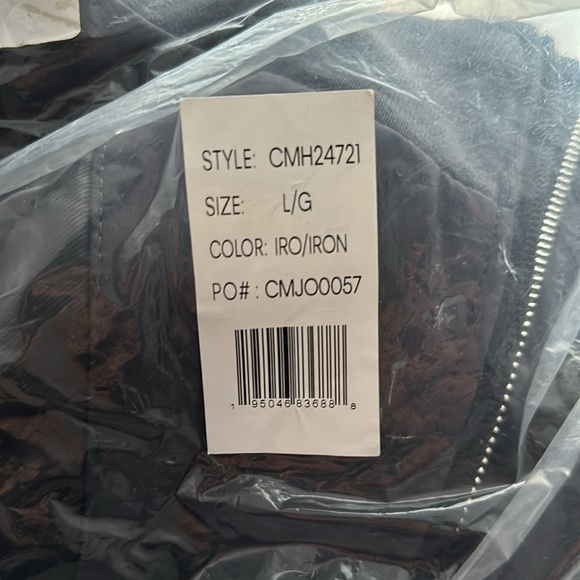 Men’s Calvin Klein Jacket - Picture 6 of 6